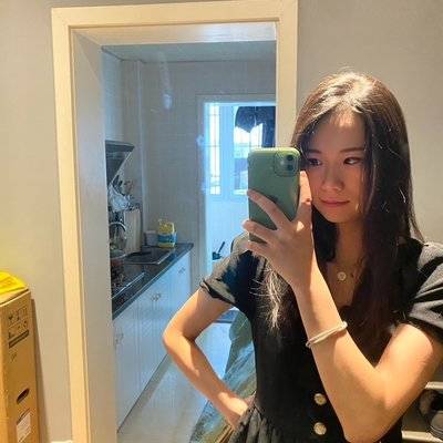 黑白模特