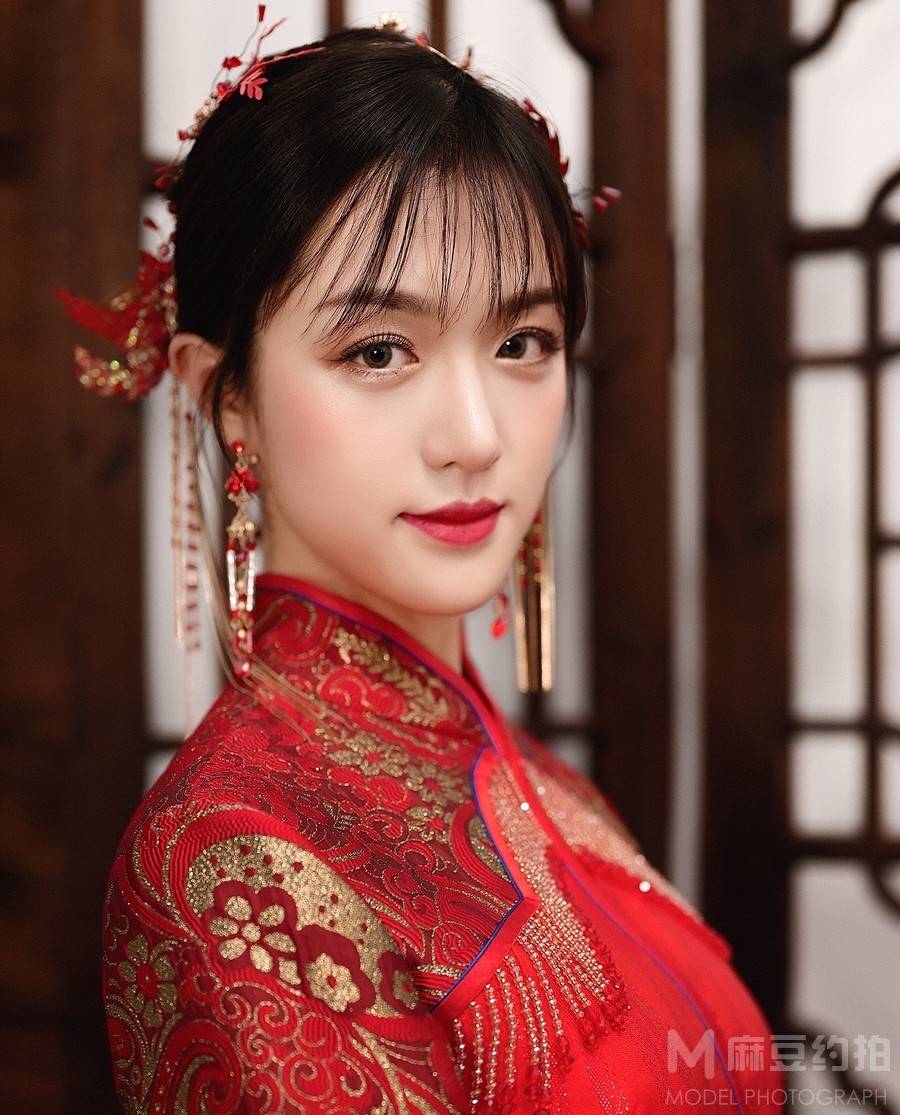 妆容模特