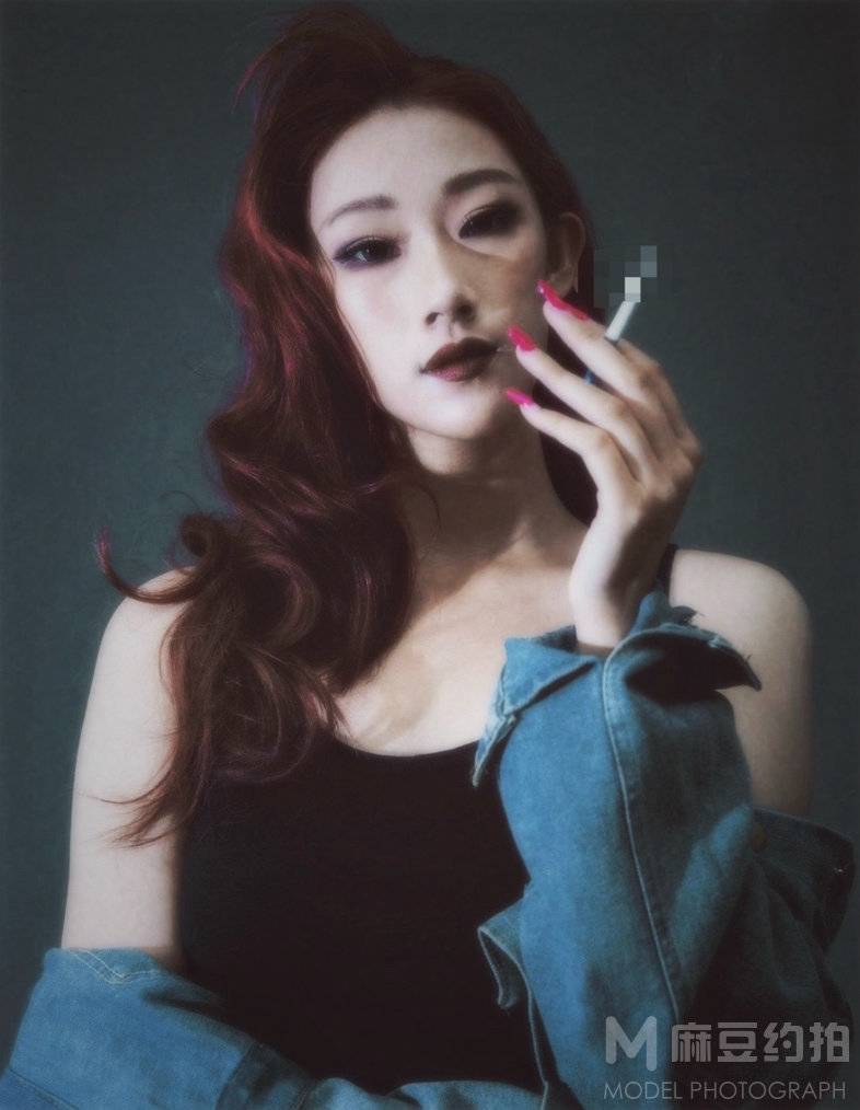 妆容模特