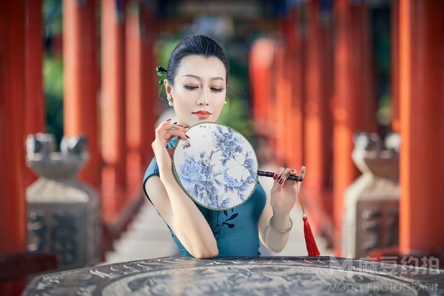 清新模特