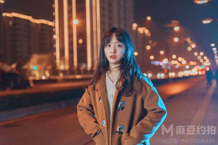 夜景模特
