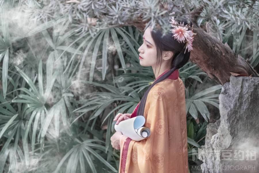 汉服模特