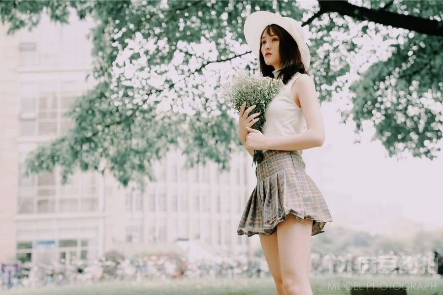 校园模特