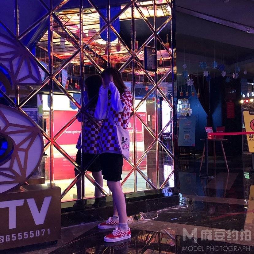 情侣模特