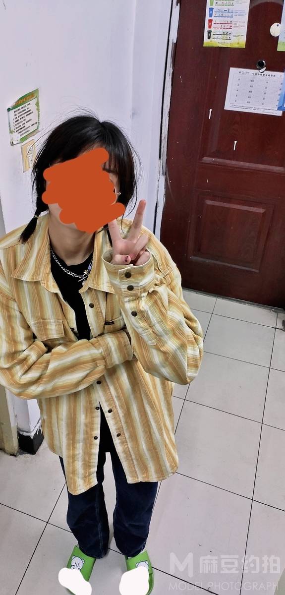 校园模特