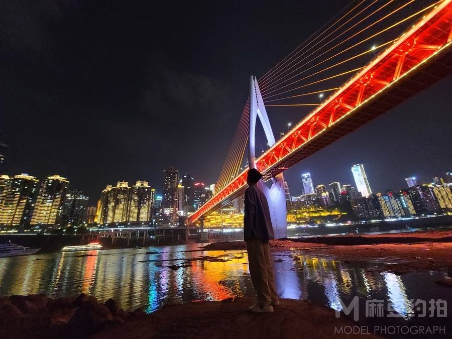 夜景模特