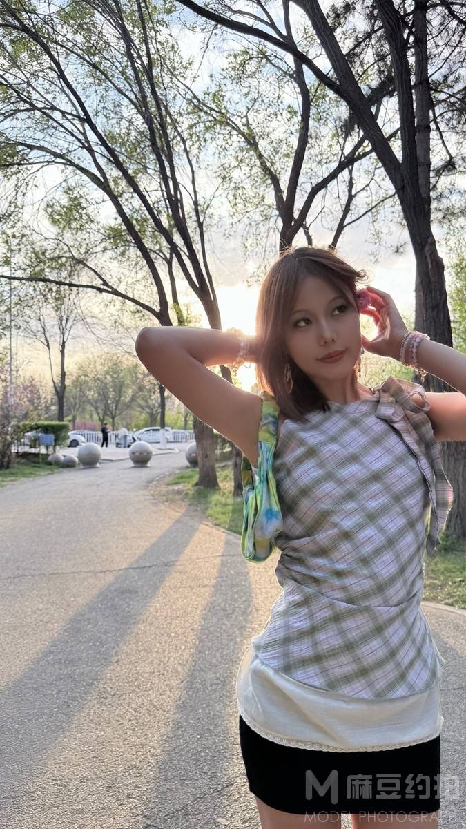 清新模特