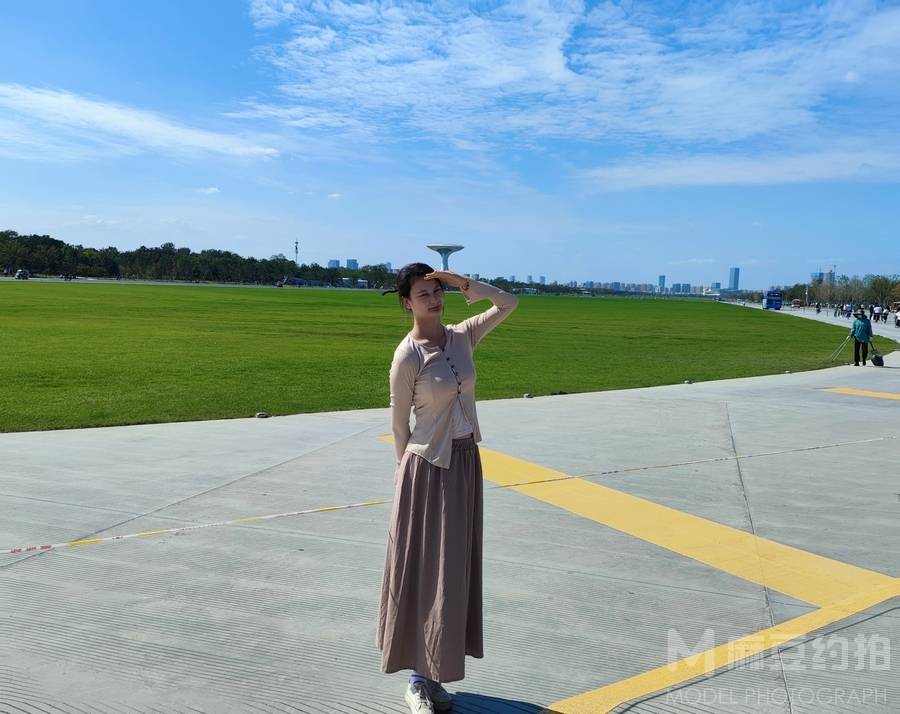 妆容模特