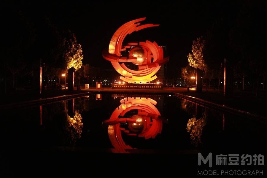 夜景模特