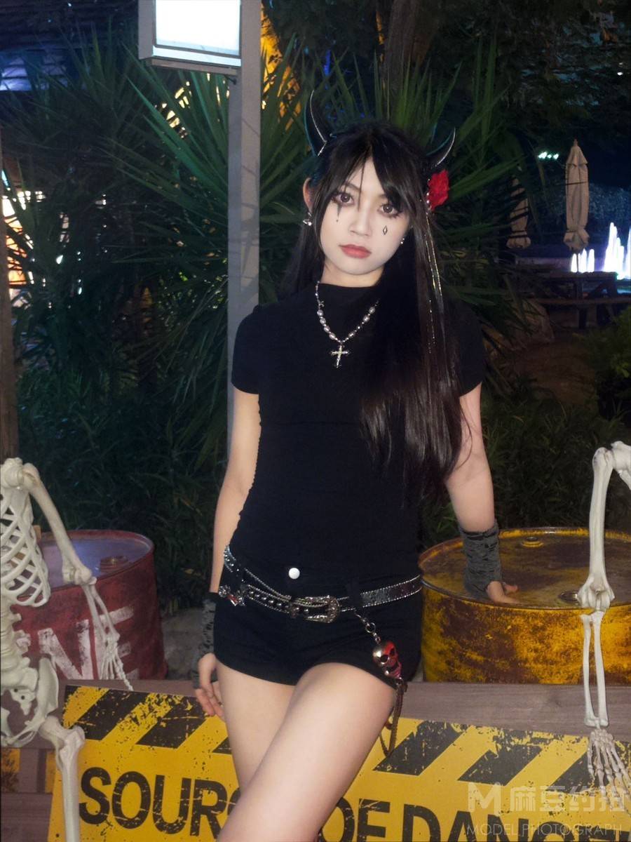 暗黑模特