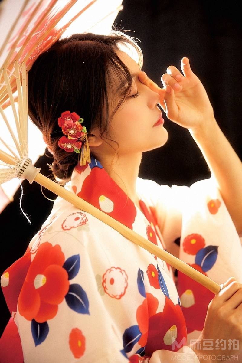 和服模特