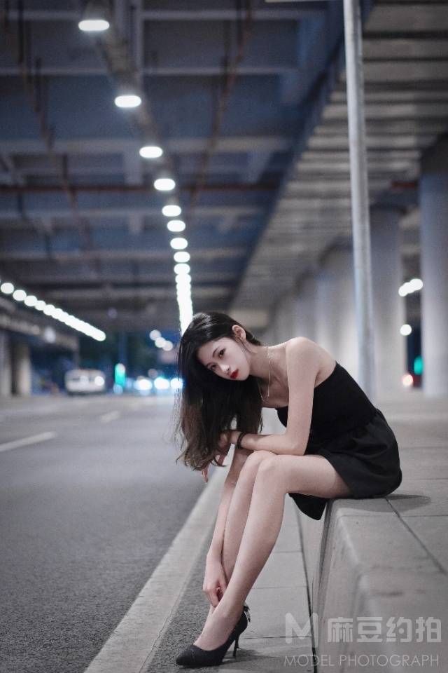 夜景模特