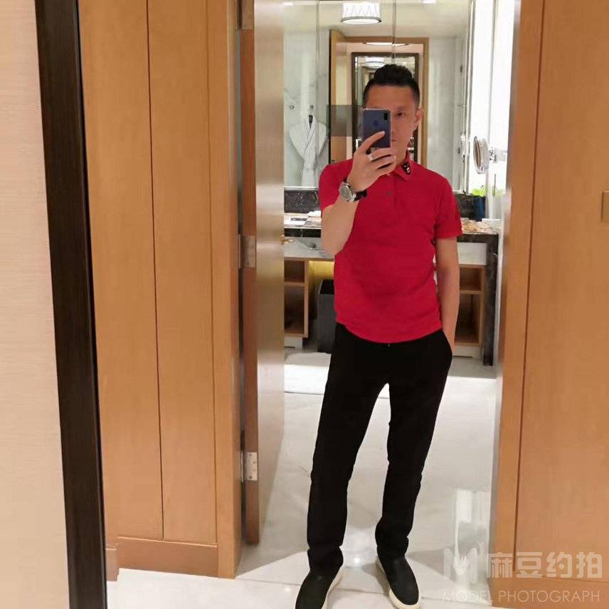 纪实模特