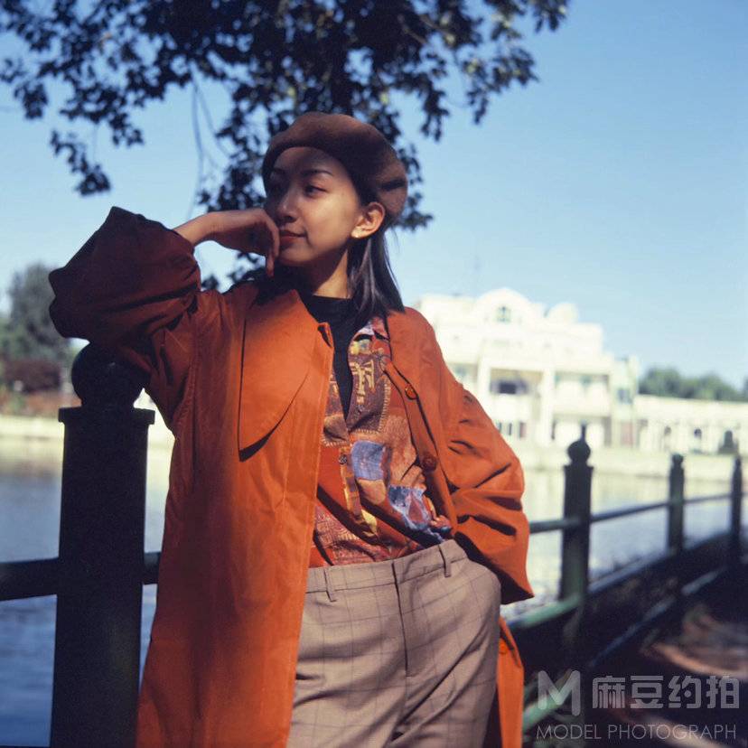 胶片模特