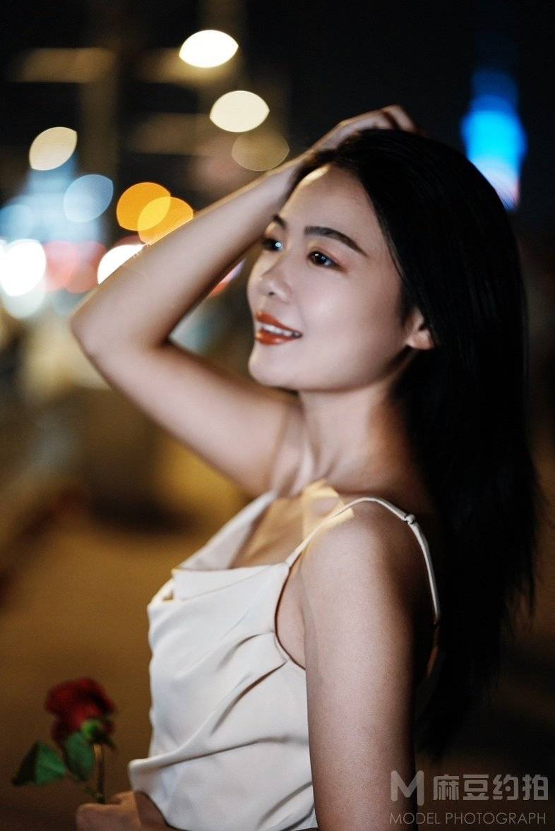 夜景模特