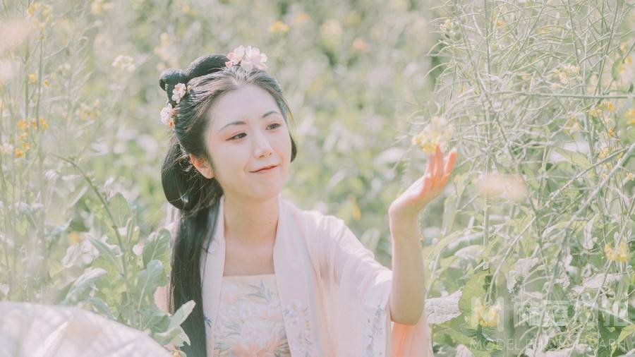 少女模特