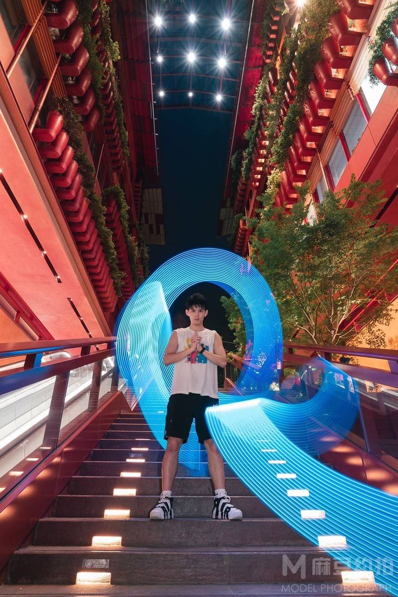 夜景模特