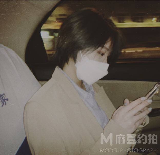 胶片模特