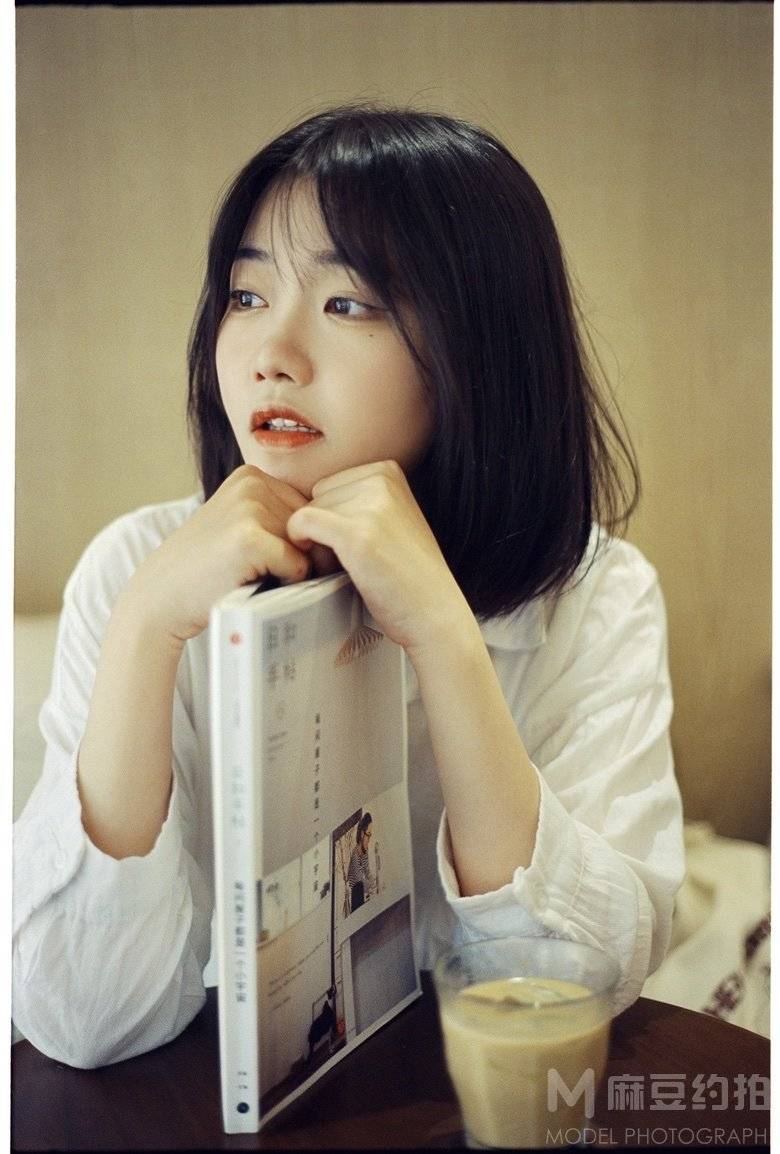胶片模特