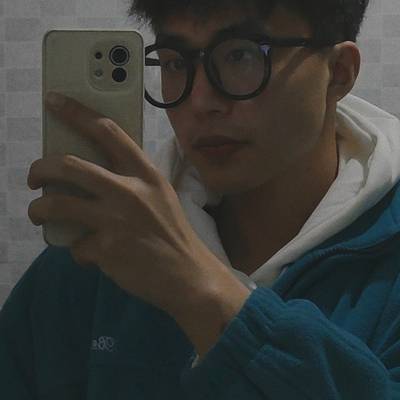 黑白模特