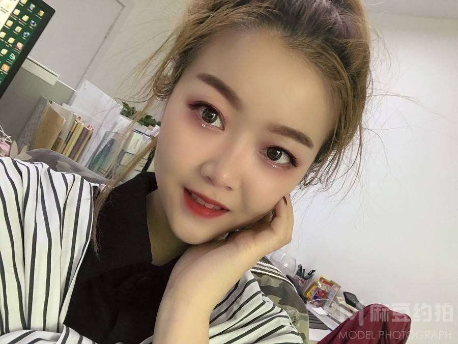 时尚模特