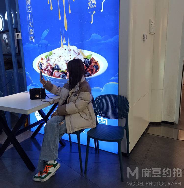 校园模特
