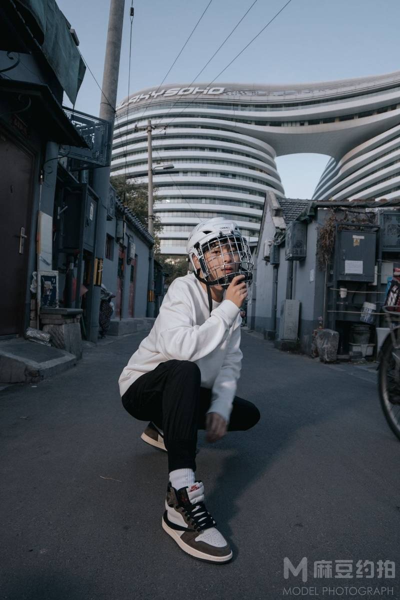 情绪模特