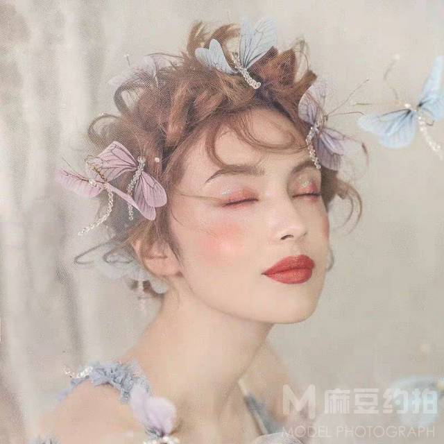 妆容模特