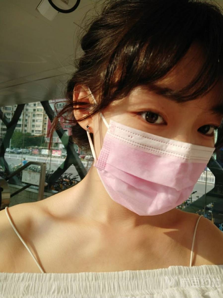 纪实模特