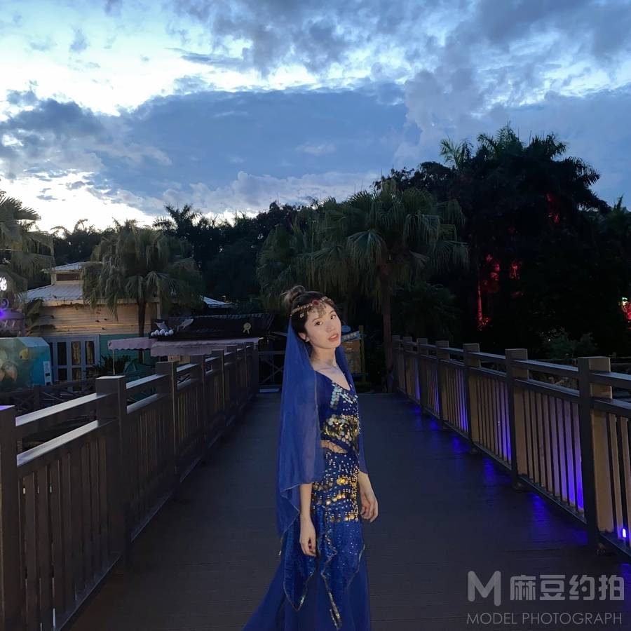 少女模特