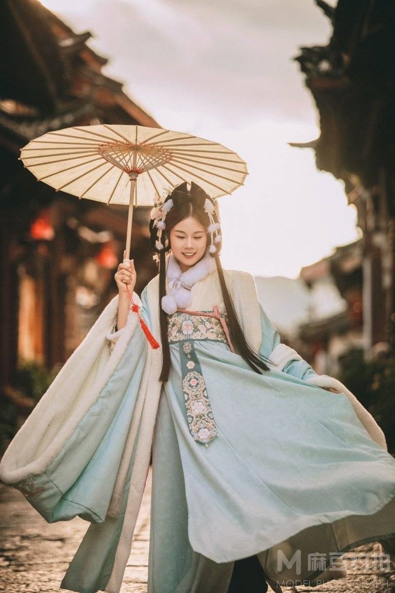 纪实模特