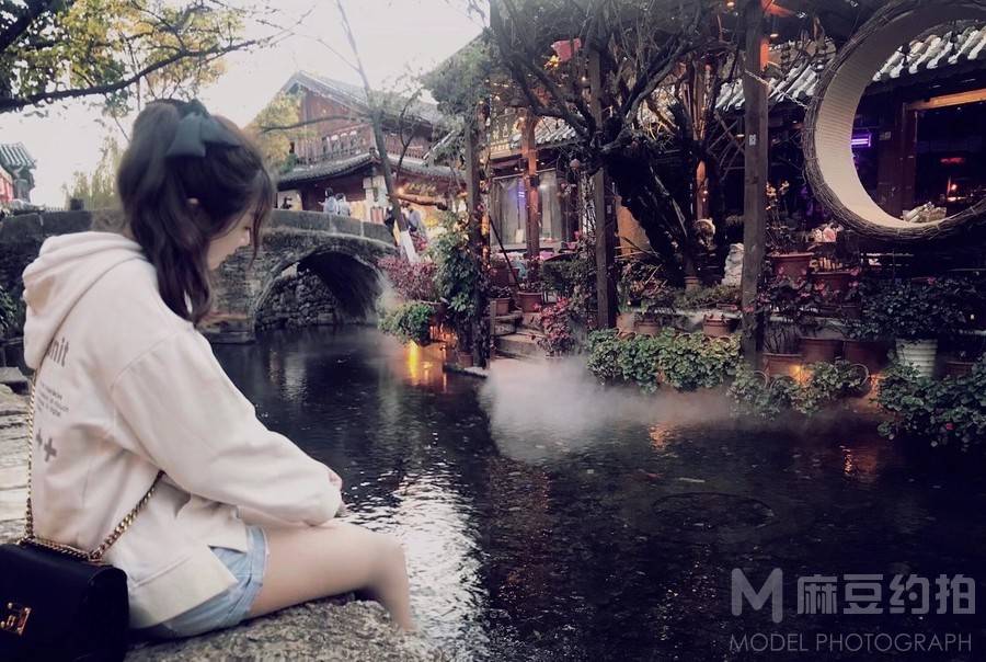 胶片模特