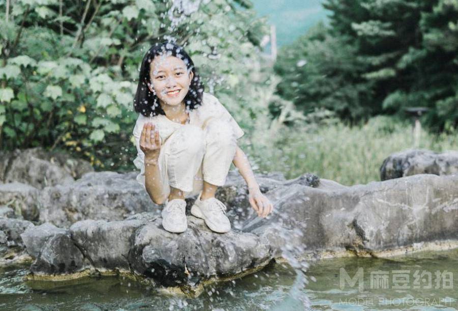 校园模特