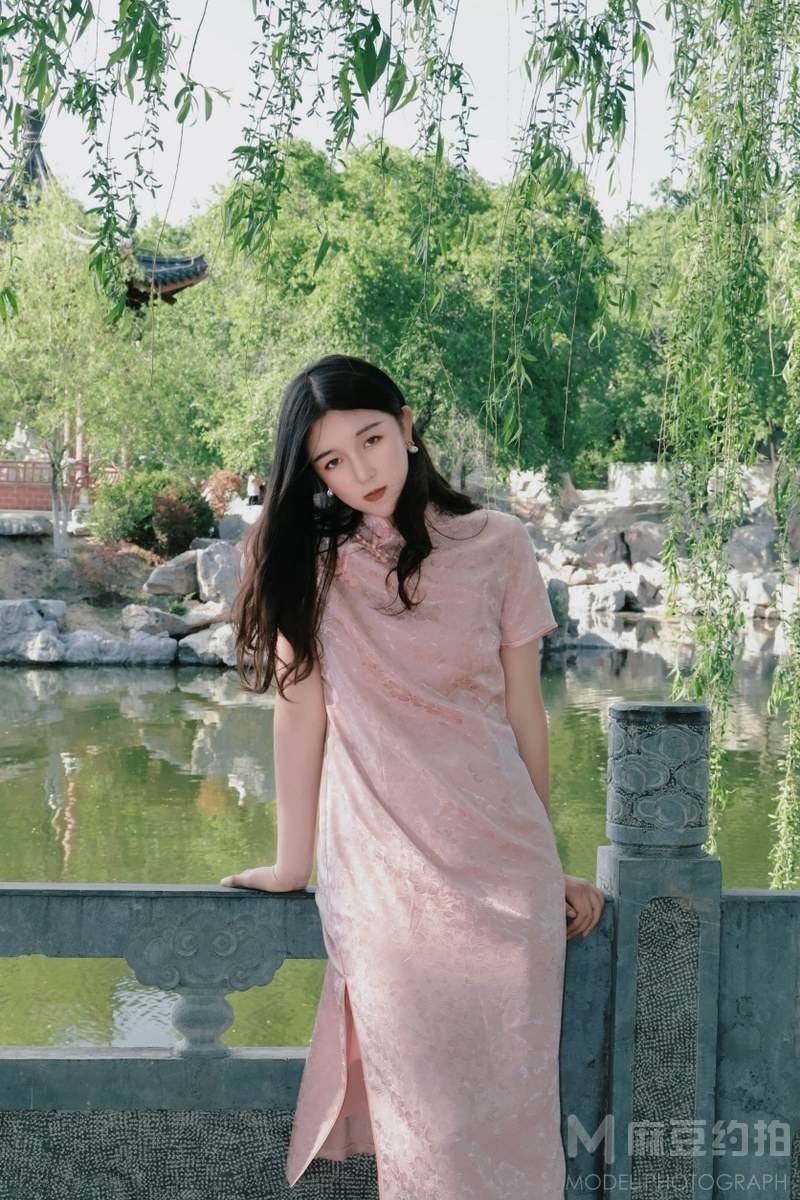 旗袍模特