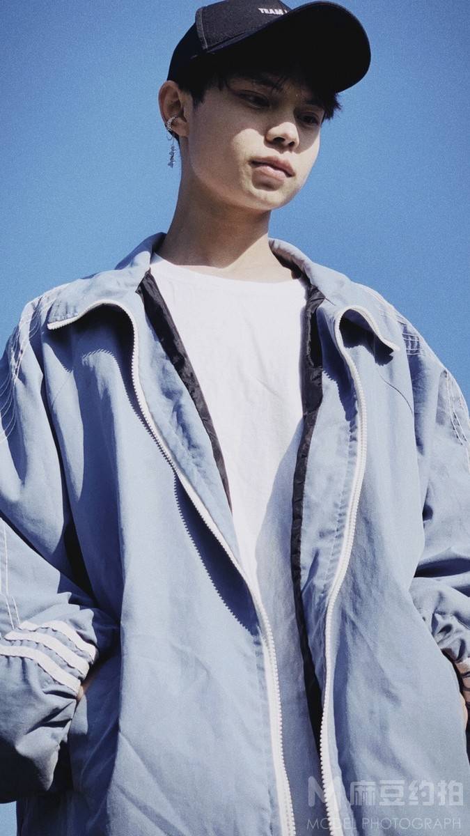 胶片模特