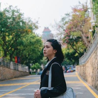 校园模特