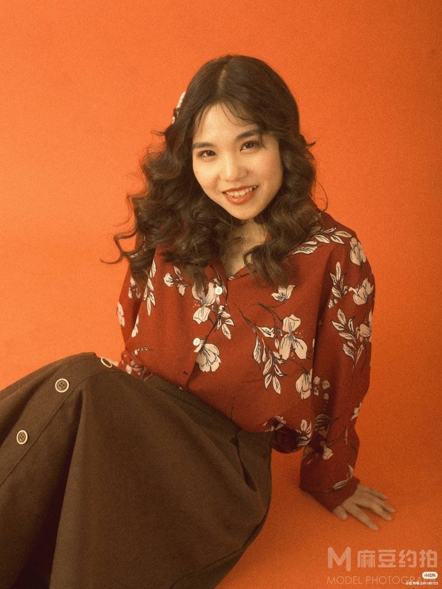 胶片模特