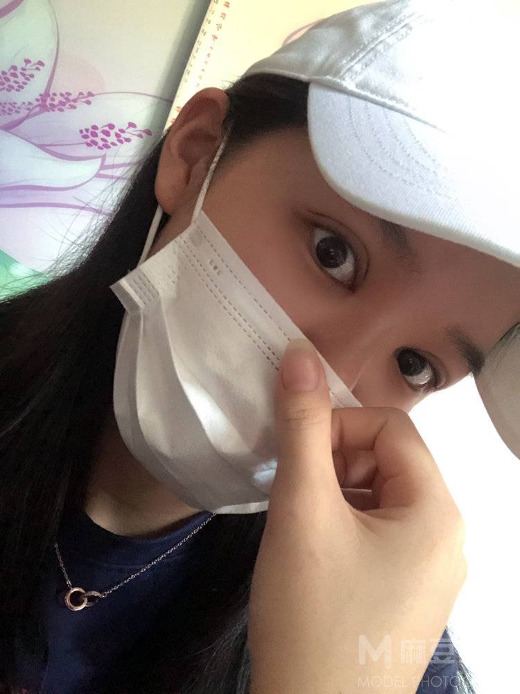 黑白模特