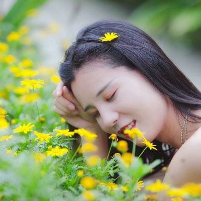 清新模特