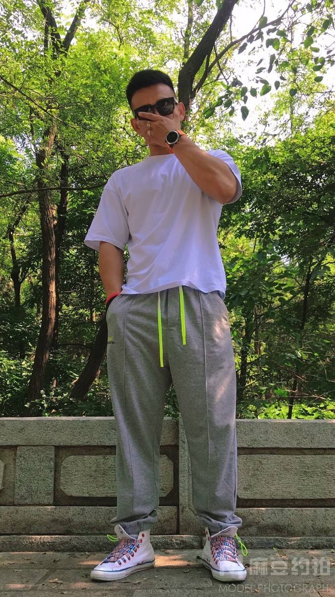 纪实模特