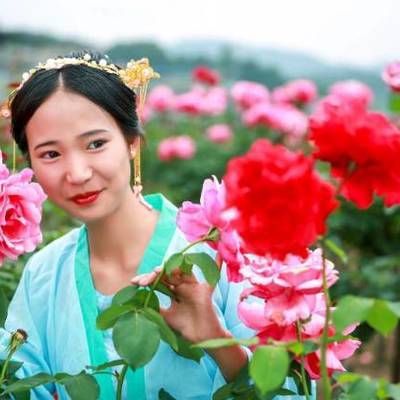 汉服模特