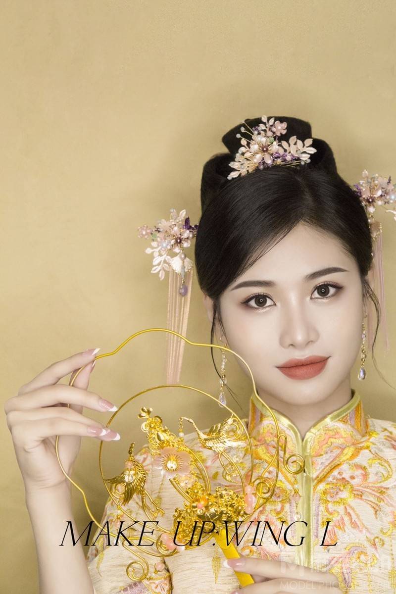 妆容模特