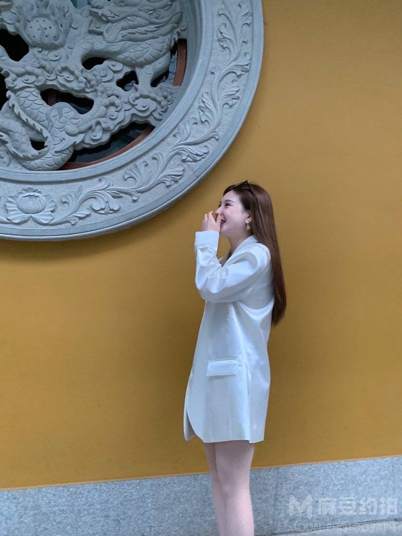 黑白模特
