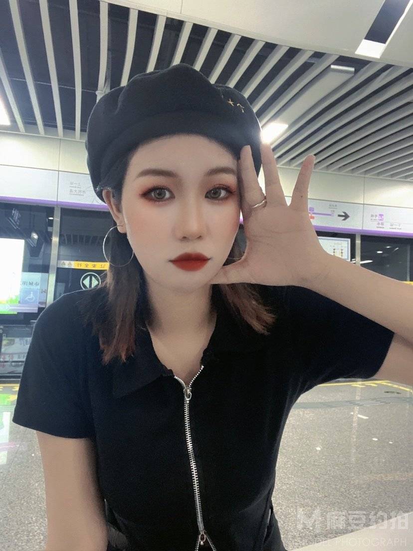 少女模特