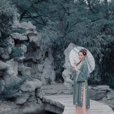 汉服模特