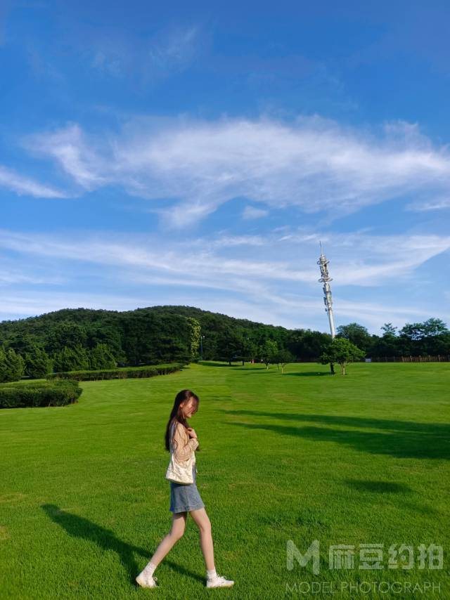 校园模特