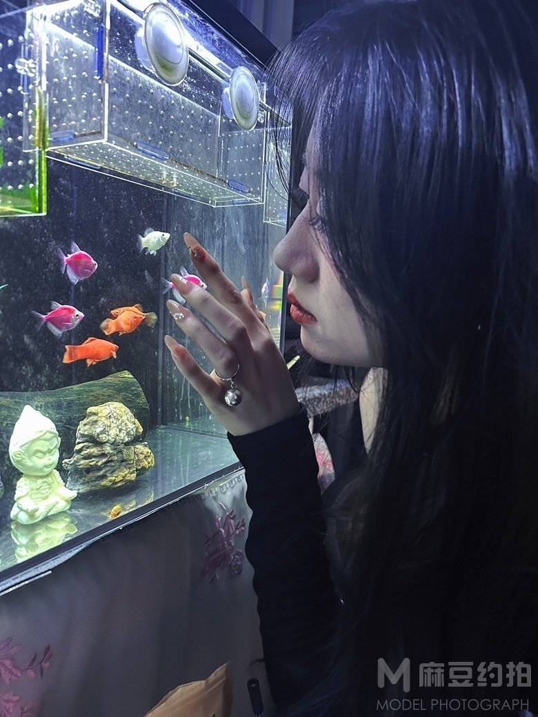 妆容模特