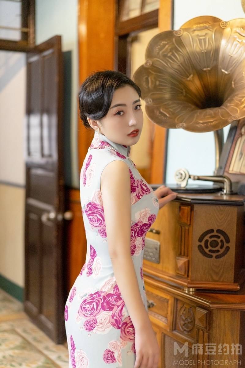 民国模特