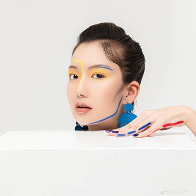 妆容模特