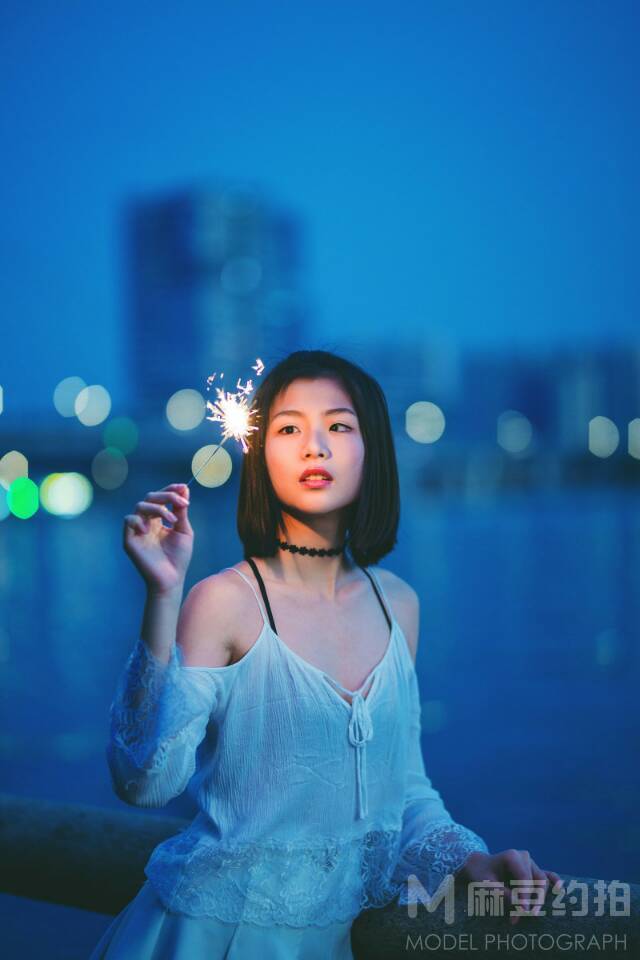 夜景模特